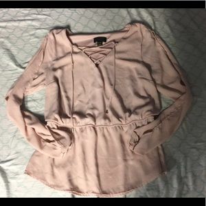 - Pink blouse🚨🔜🚨